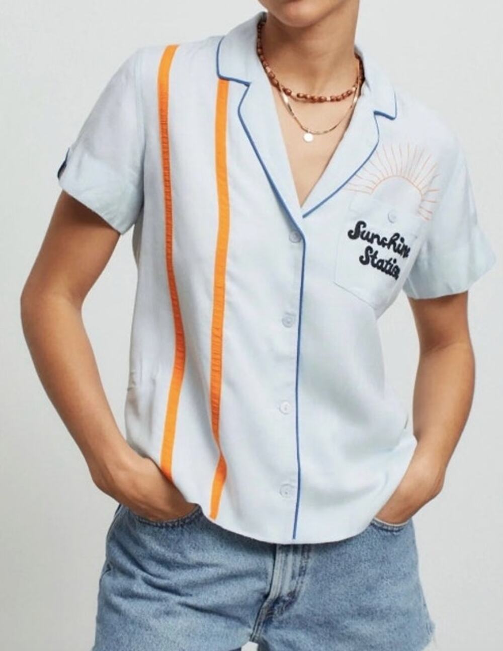 Urban Outfitters UO Petrol Souvenir Light Blue Button Down Shirt Size M